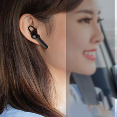 Hands free Bluetooth слушалка с USB магнитна база за зареждане